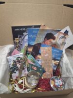 Коледна кутия с комплект първа и втора книга